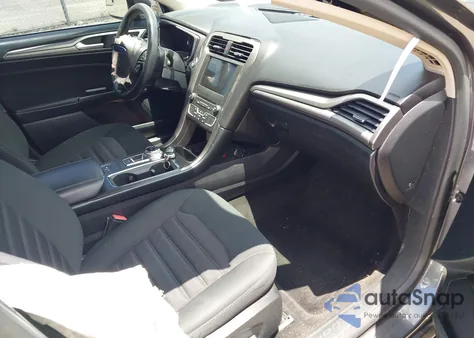 2017 Ford Fusion Se z USA, uszkodzony, nr VIN 3FA6P0H78HR346533